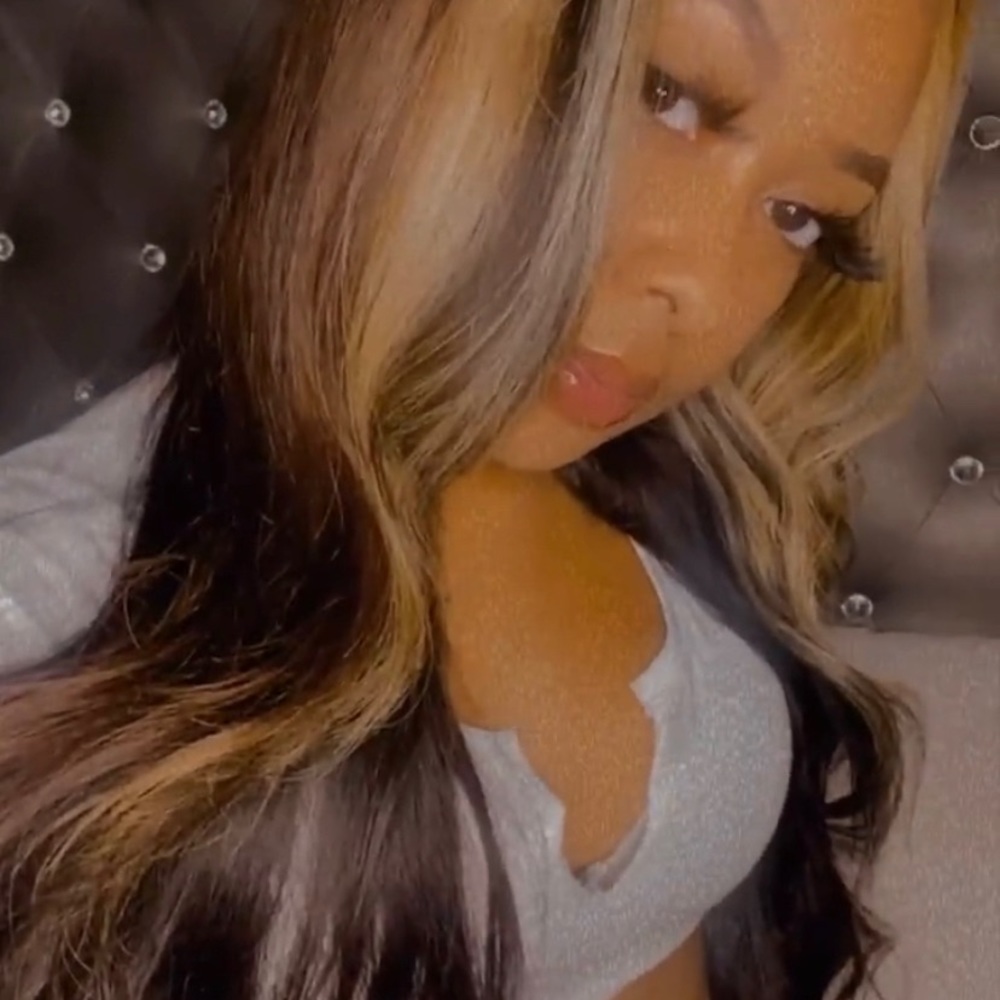 Meet your Posher, Ciara